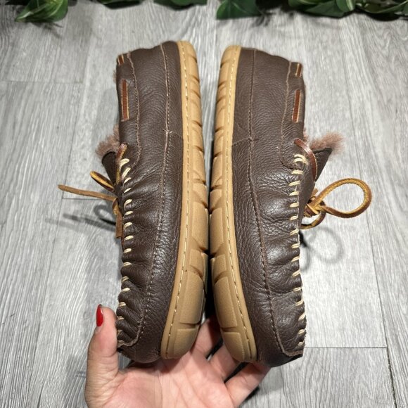 LL Bean Wicked Good Slipper Shoes Leather 11 M  Brown Shearling Lined Moccasin main image 8